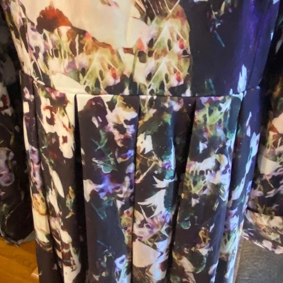 Dalia Macphee Pleated Shirt dress Multicolored abstract floral 33382 - Picture 8 of 13